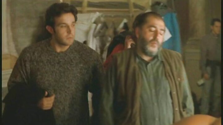 Блондинката Лео Лулу в домашно порно с мъж