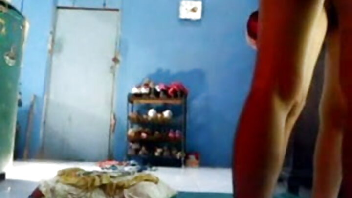 Руска студентка чука чернокожа учителка